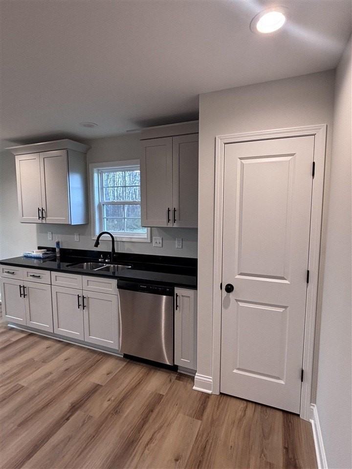 308 Goldenrod St - Photo 5 of 14