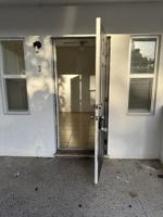 featured image of 1960 Sw 41st Ave Apt 3 #Apt 3