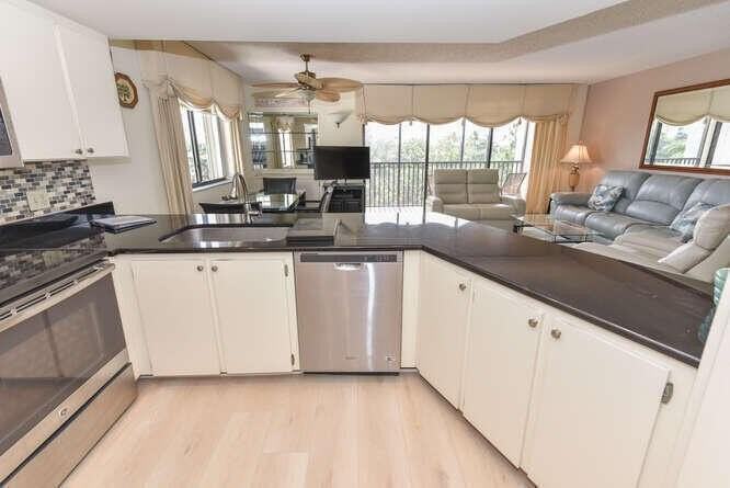 1605 S Us Highway 1 Apt F401 - Photo 7 of 36