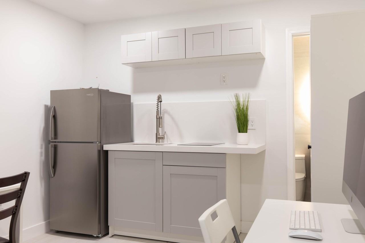 1826 Jefferson St - Photo 7 of 13