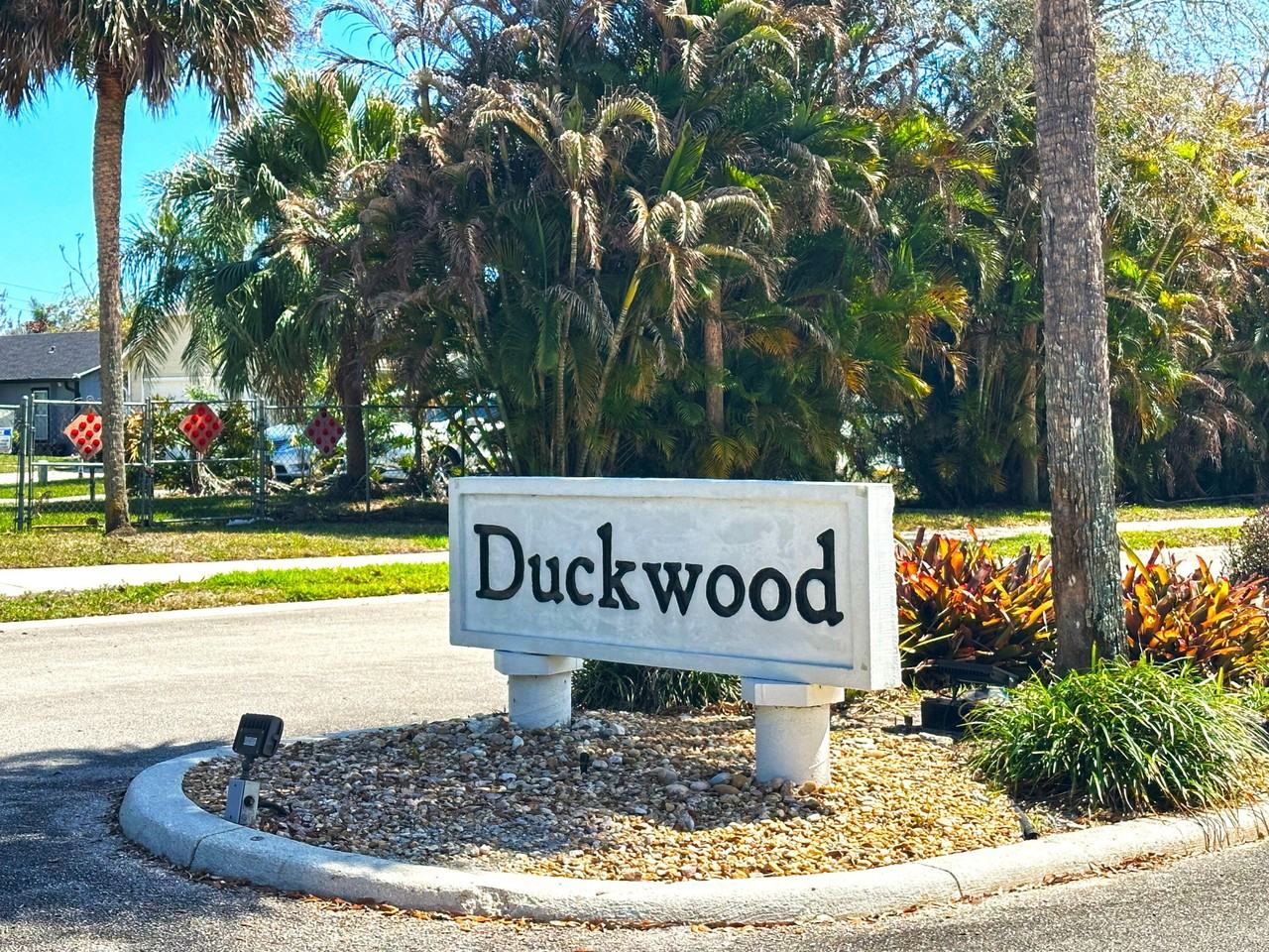 6940 Se Lillian Ct - Photo 2 of 28