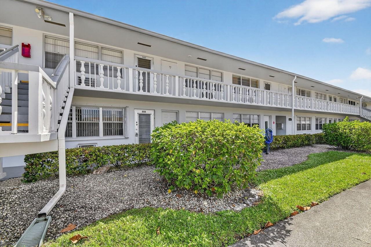 344 Northampton Q - Photo 2 of 47