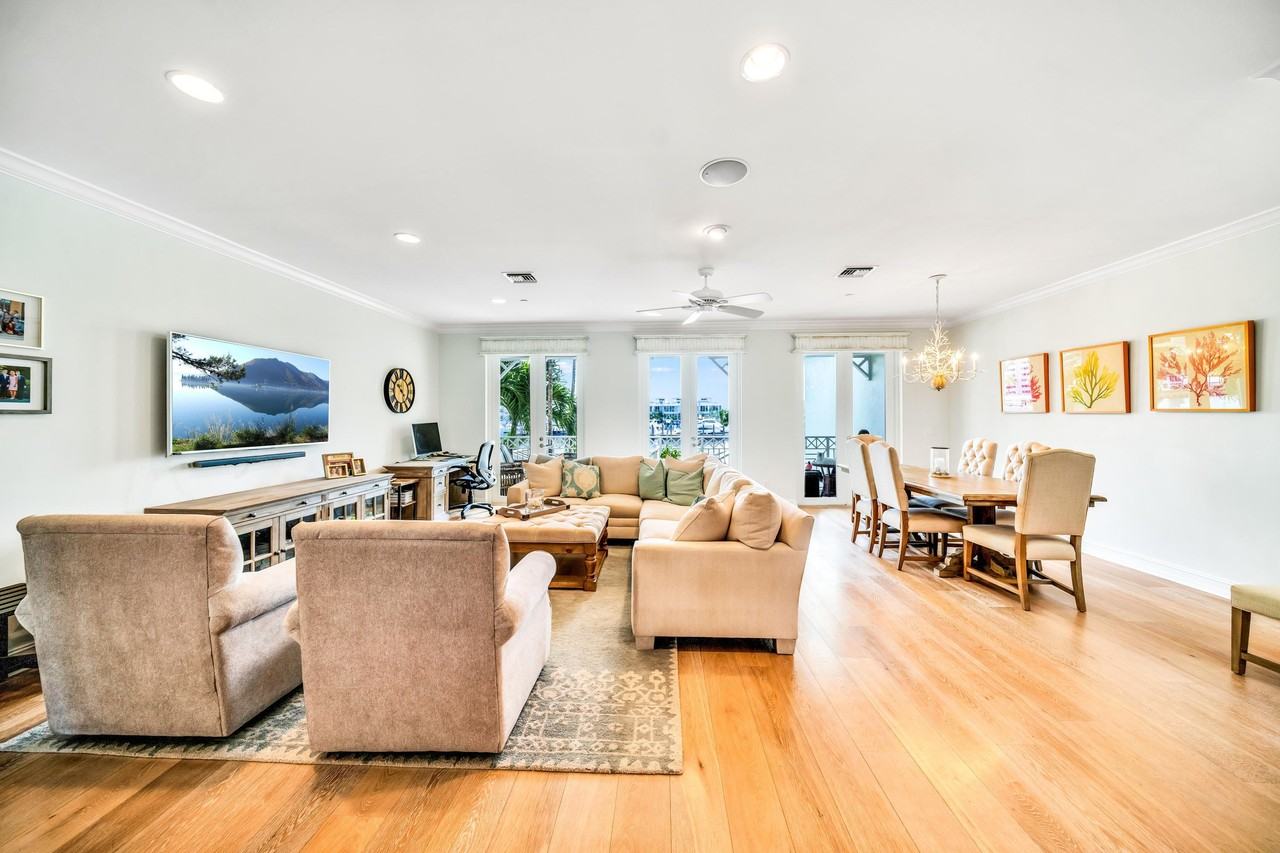 138 Marine Way - Photo 7 of 27