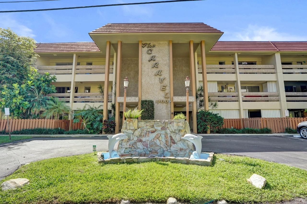 1700 Se 15th St Apt 311 - Photo 2 of 28