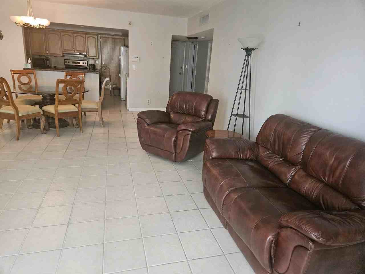 3850 Galt Ocean Dr Apt 208 - Photo 4 of 16