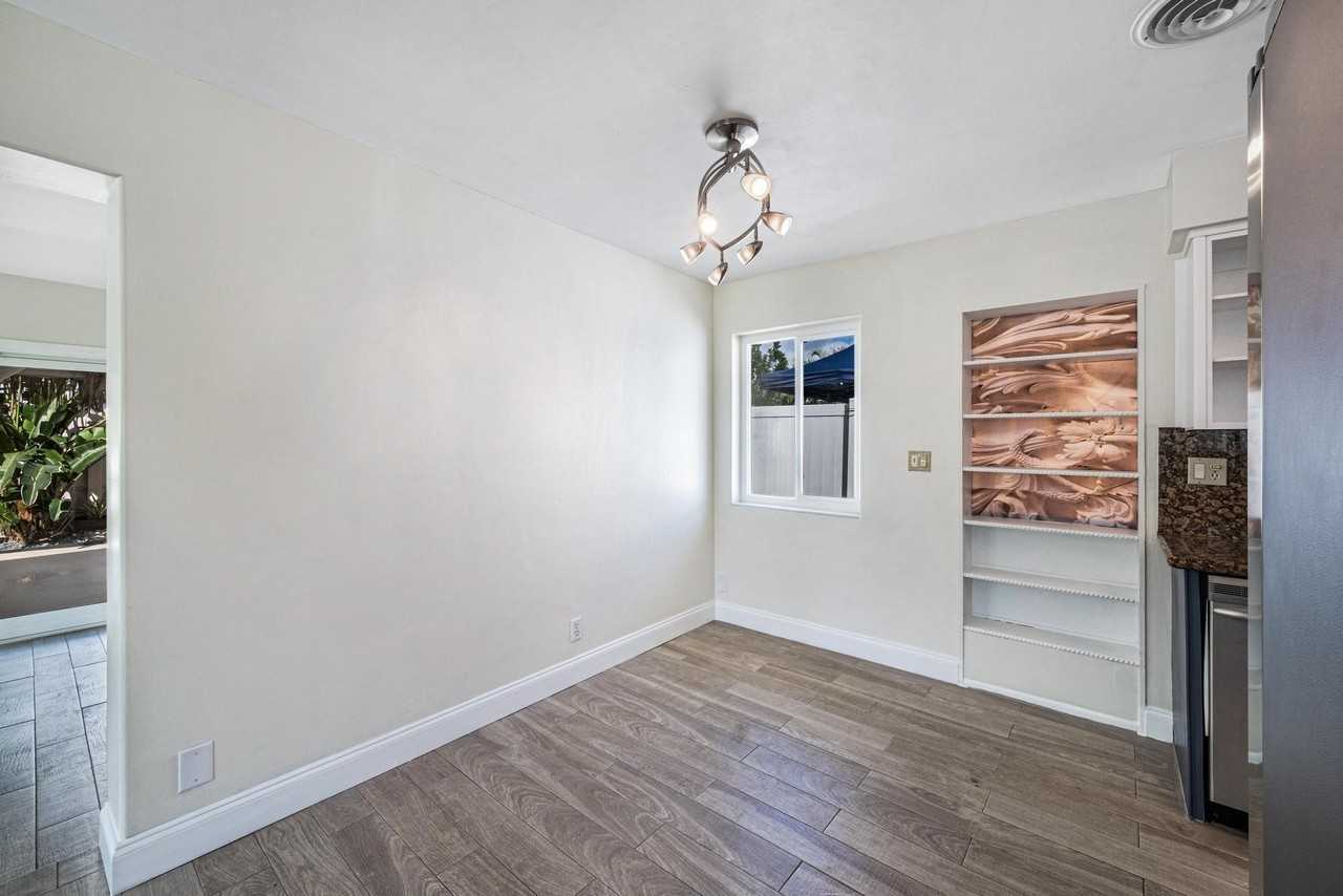 2611 Ne 16th St - Photo 6 of 31