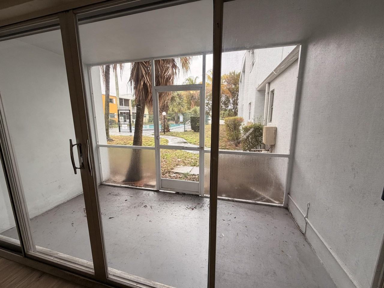 1505 Crescent Cir Unit B21 - Photo 3 of 8