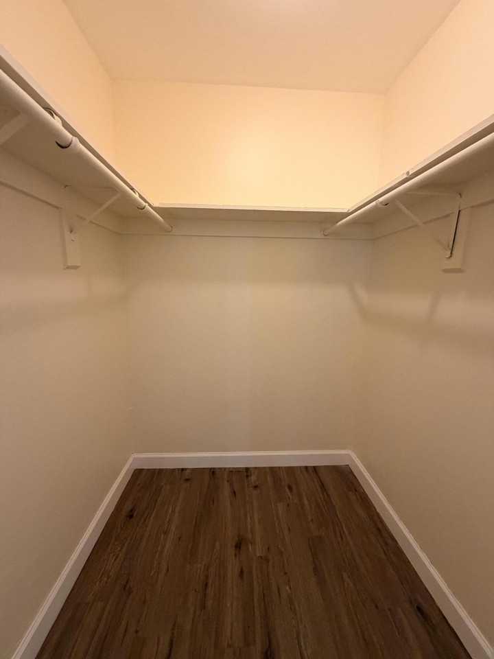 1505 Crescent Cir Unit B21 - Photo 5 of 8