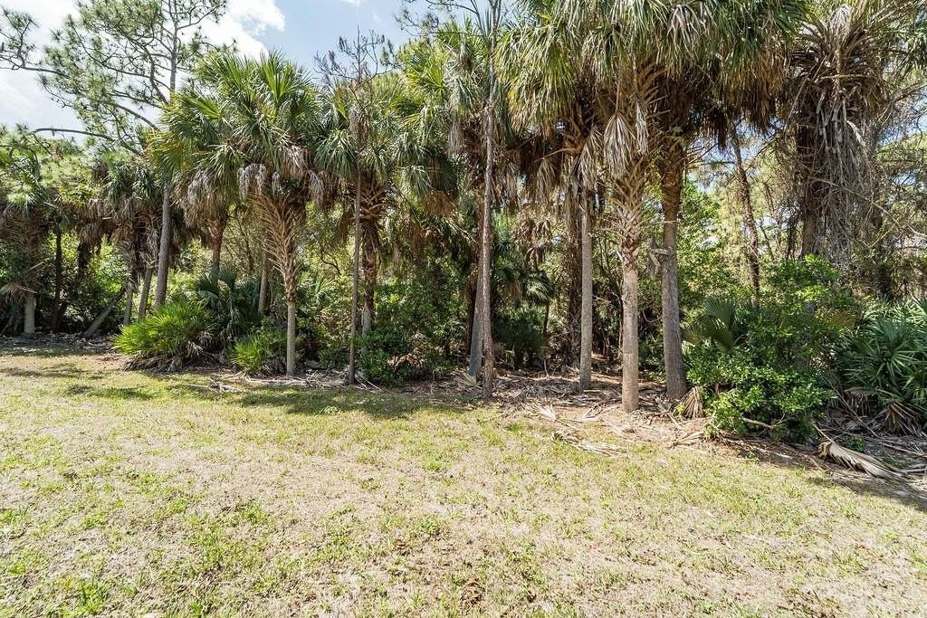 1701 Sabal Ridge Cir Apt G - Photo 7 of 33