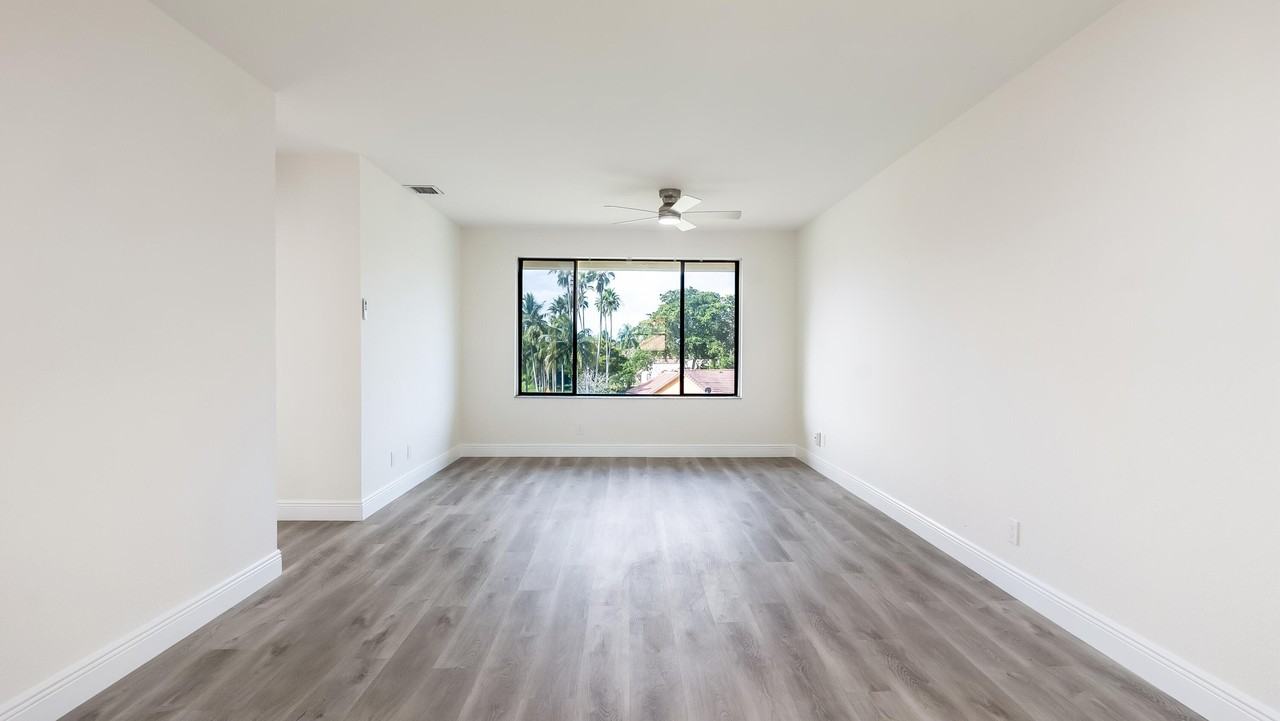 11477 Nw 39th Ct Apt 301-1 - Photo 7 of 28