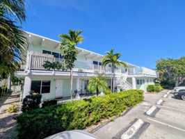 featured image of 321 Se 15th Ave Apt A5