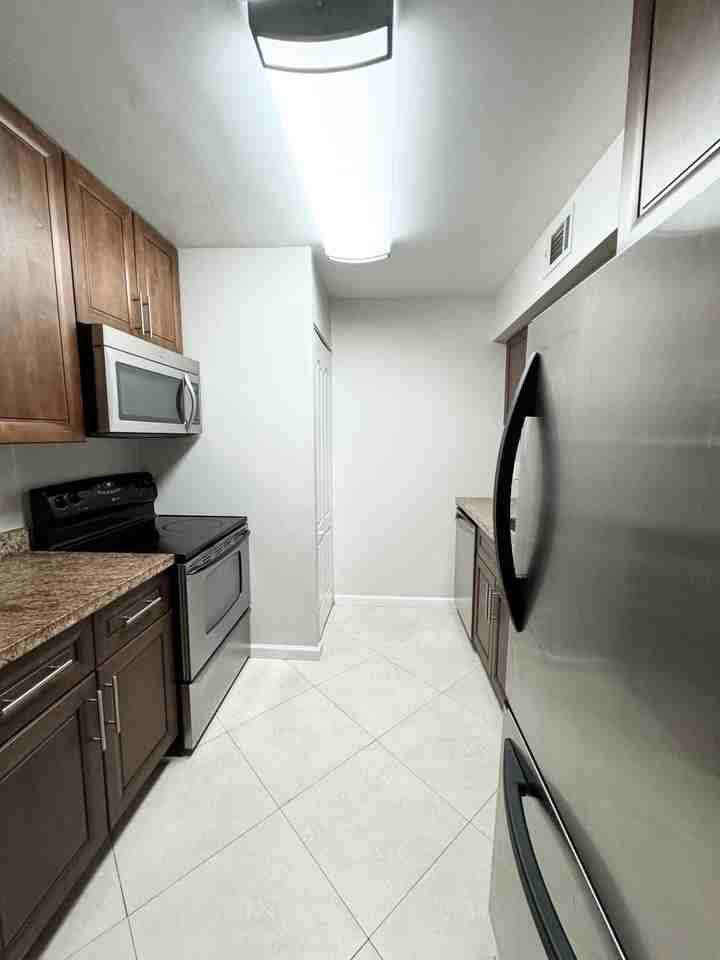 8886 Sw 3rd St Apt 203 - Photo 5 of 12