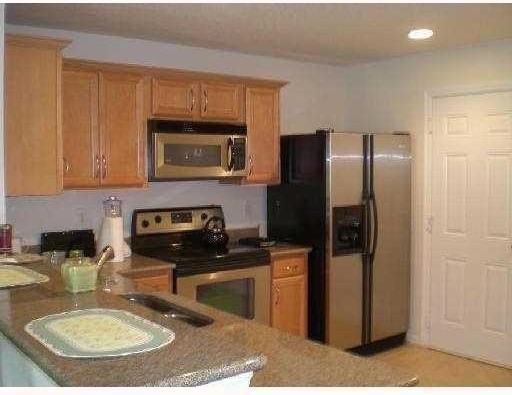 2072 Sw Newport Isles Blvd - Photo 2 of 3