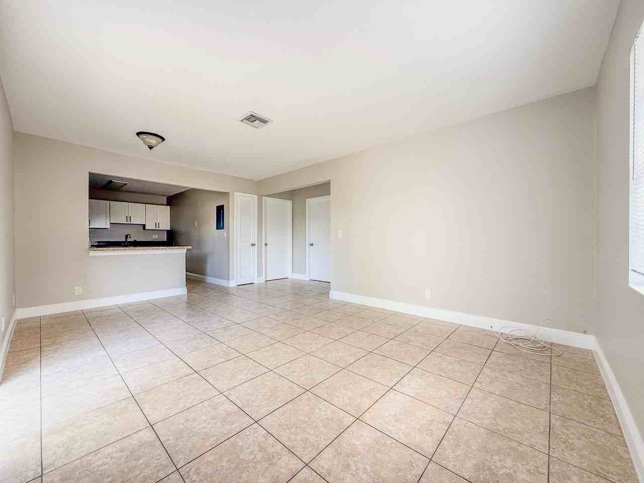 1515 N Federal Hwy - Photo 3 of 16