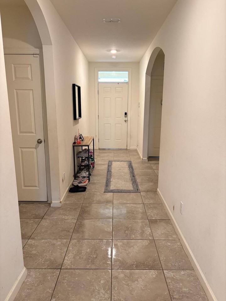 5619 Delight Dr - Photo 3 of 17