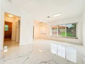 12055 Ne 9th Ave - Photo 1 of 1