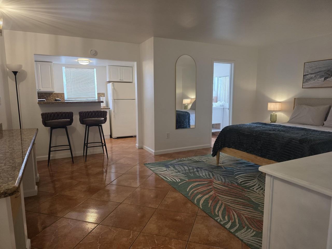 911 N Federal Hwy Unit 106 - Photo 5 of 16