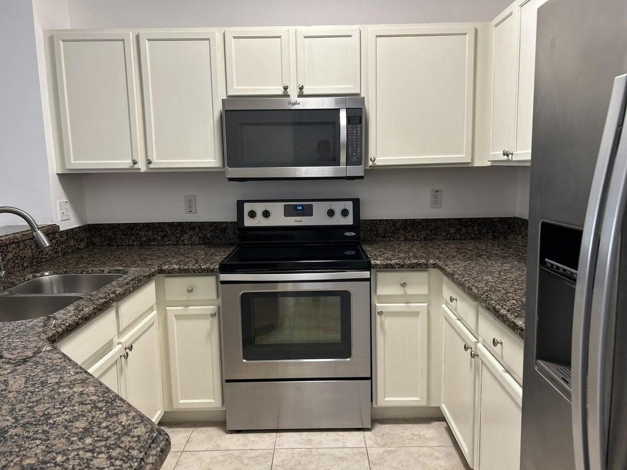 6974 Oak Bridge Ln - Photo 5 of 16