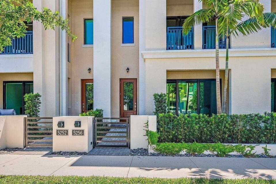 5256 Beckman Ter - Photo 4 of 26