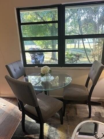 13743 Persimmon Blvd - Photo 3 of 4