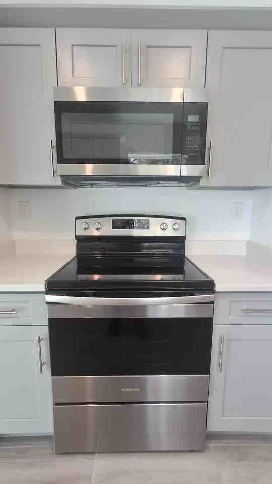 19850 Sw Eagle Dr - Photo 5 of 17