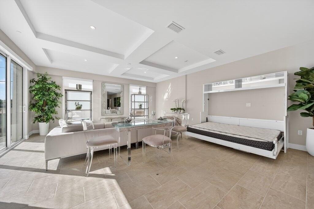 41 Sw Seminole St Unit 209 - Photo 5 of 25