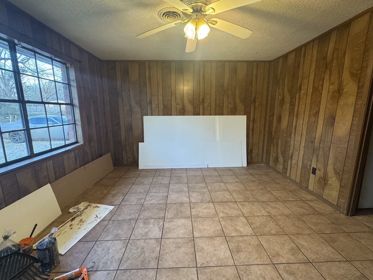 1206 Rosewood Dr #1 - Photo 2 of 10