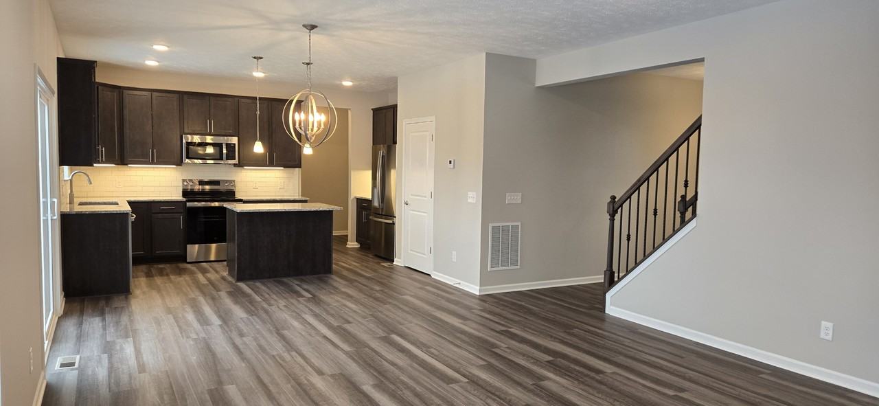 3374 Buckeye Trl #3374 - Photo 6 of 21