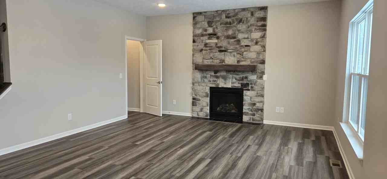 3374 Buckeye Trl #3374 - Photo 7 of 21