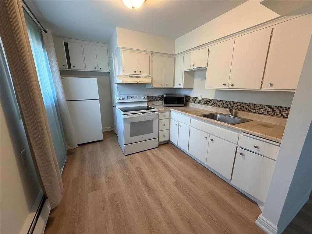 8956 Griggs Ave #2 - Photo 2 of 12