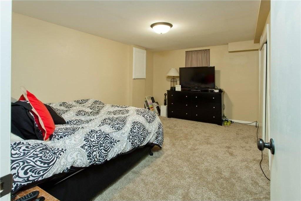 831 Weeks Ave Se - Photo 7 of 13