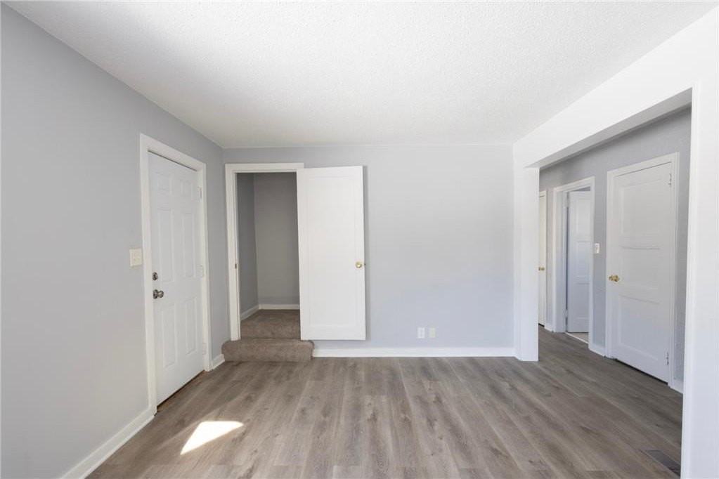 1168 Lane Pl - Photo 6 of 18