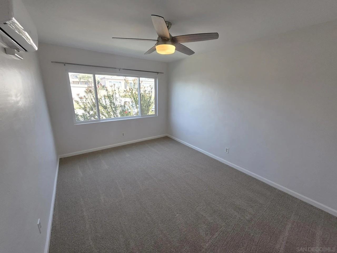 4907 Iroquois Ave - Photo 7 of 17