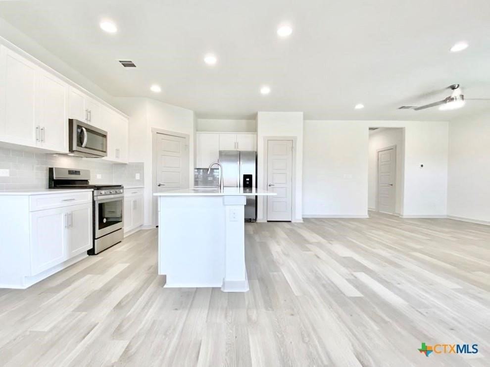 1005 Winnsboro Loop - Photo 7 of 37