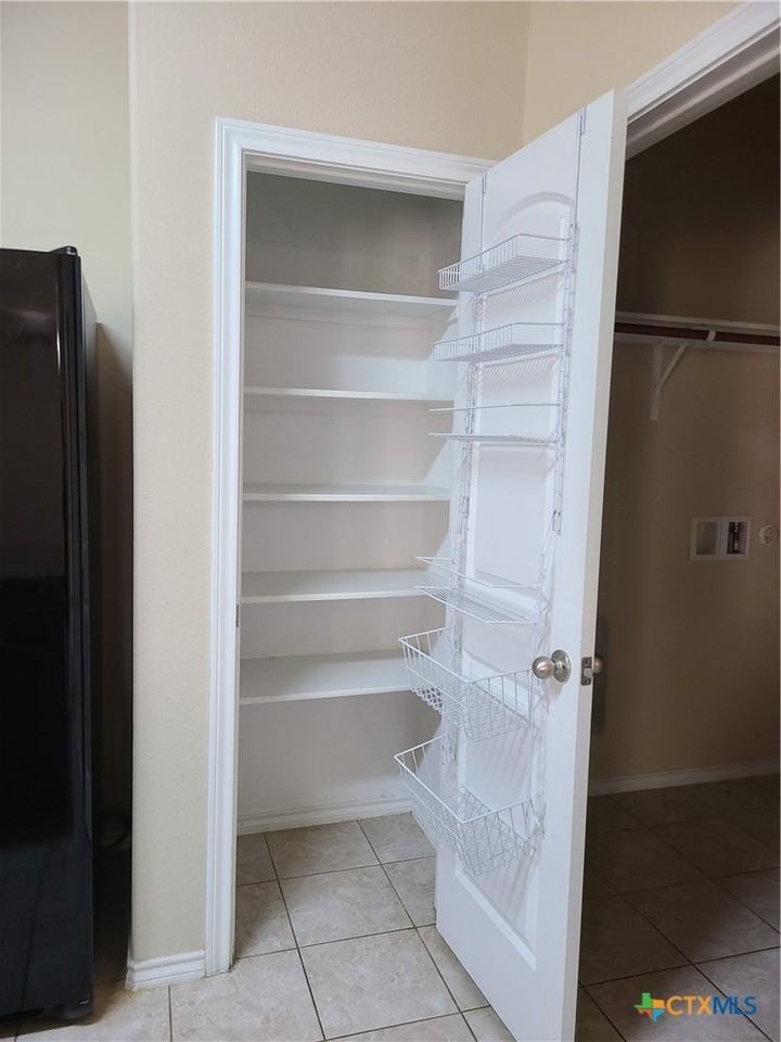 3311 Rusack Dr - Photo 6 of 27