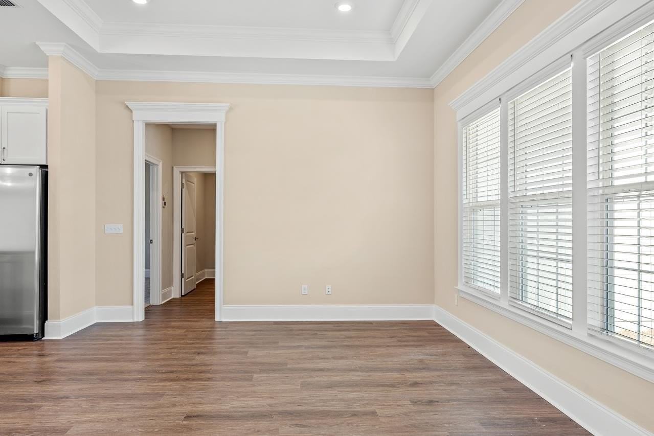 64 Shelby Dr - Photo 4 of 34