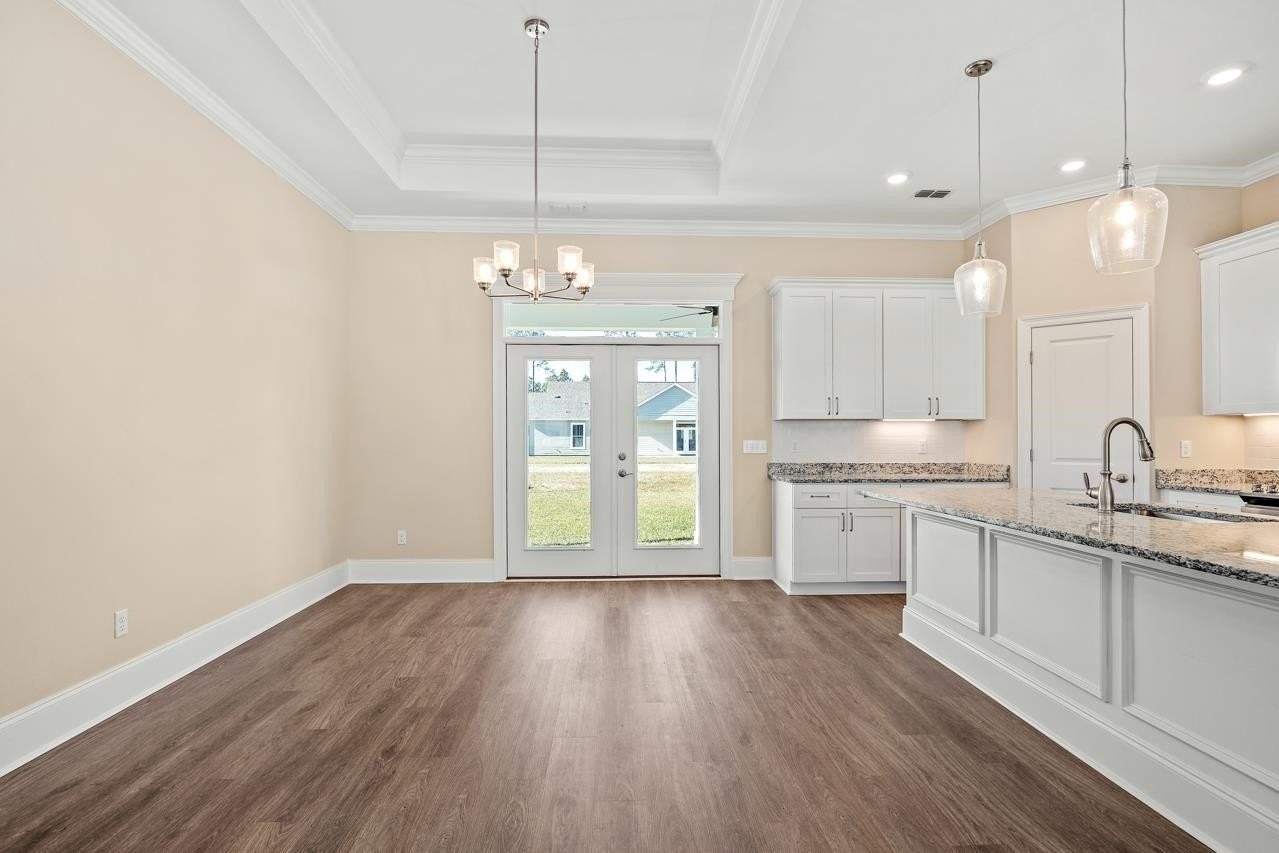 64 Shelby Dr - Photo 7 of 34