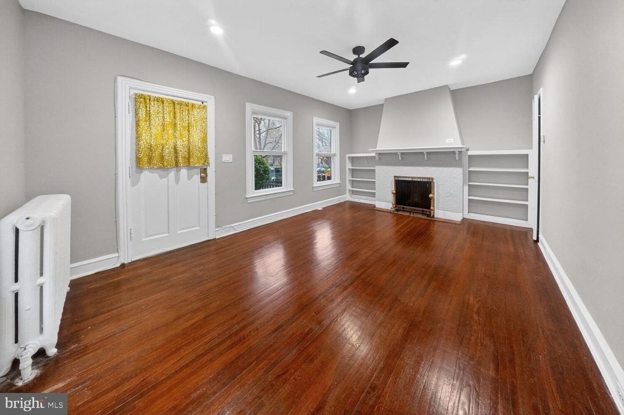 1353 Kennedy St Nw - Photo 5 of 32