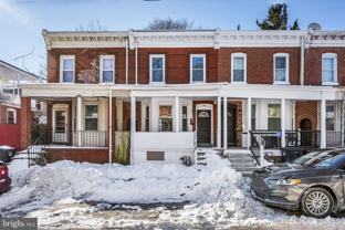 1402 W 3rd St - Photo 1 of 1