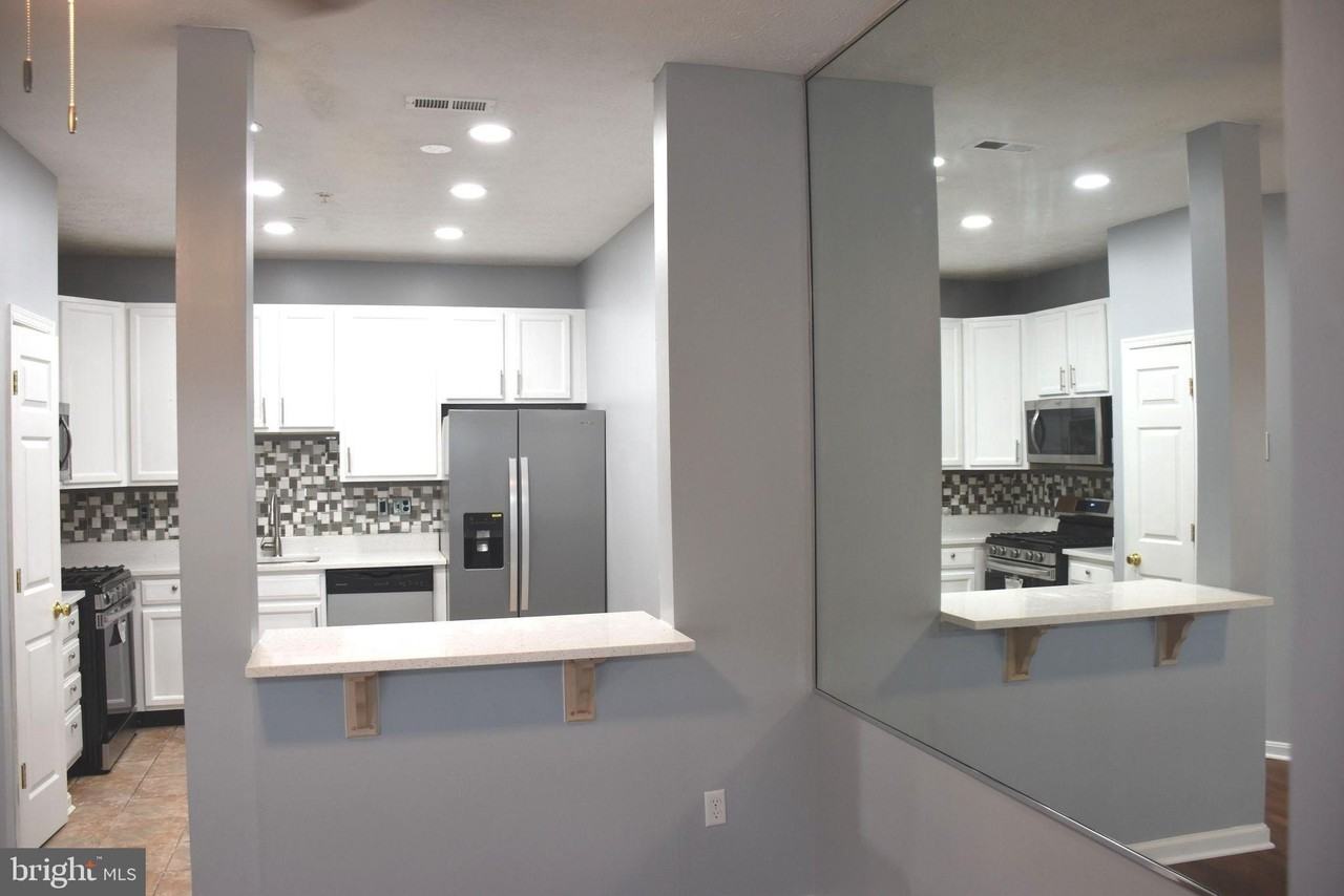 1721 Barnett Ct - Photo 7 of 23