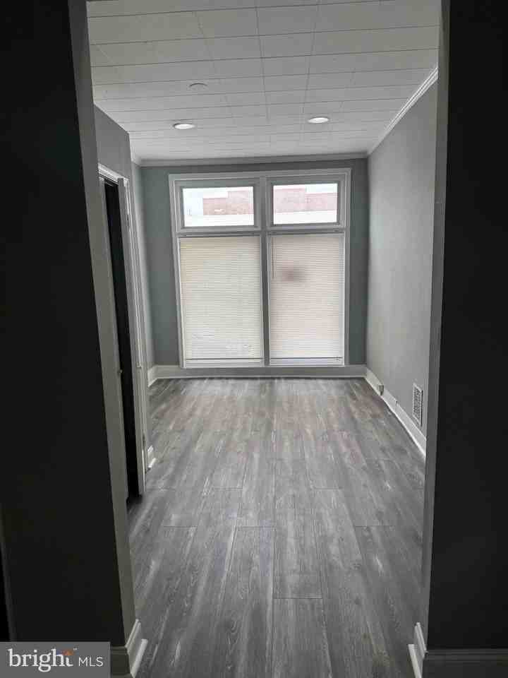 2619 E Fayette St - Photo 3 of 13