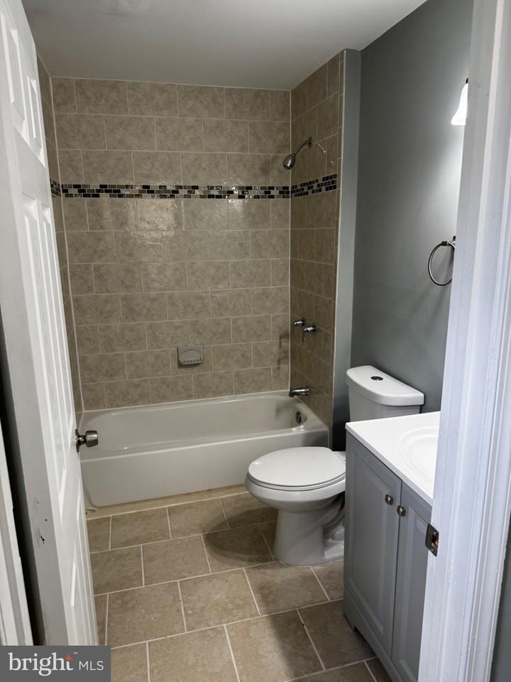 2619 E Fayette St - Photo 6 of 13