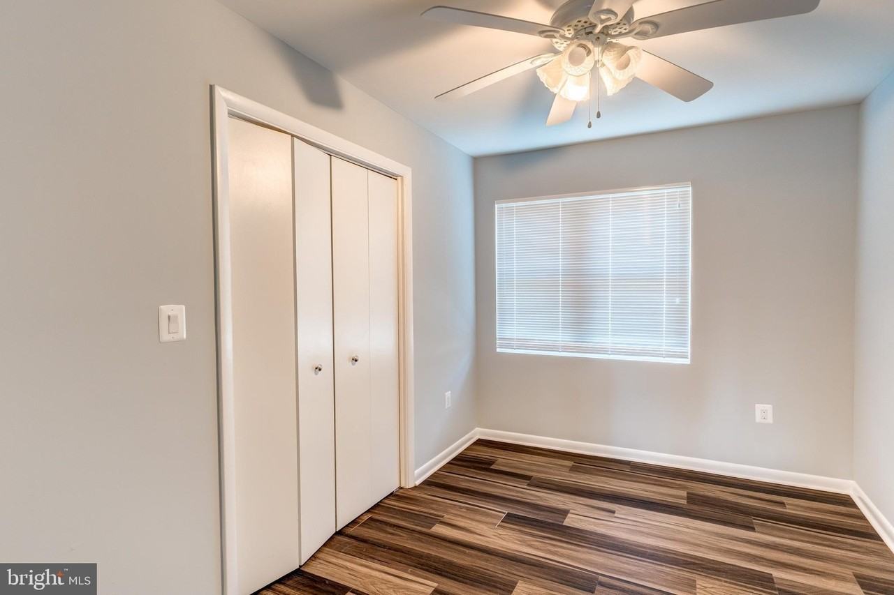 12121 Catalina Dr - Photo 5 of 40