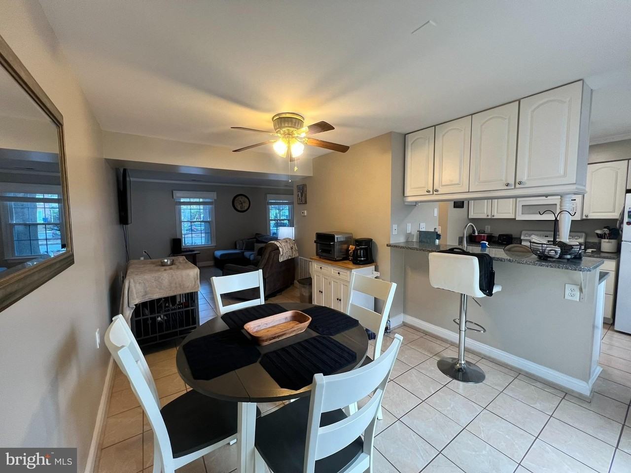 374 Trefoil Pl - Photo 7 of 17