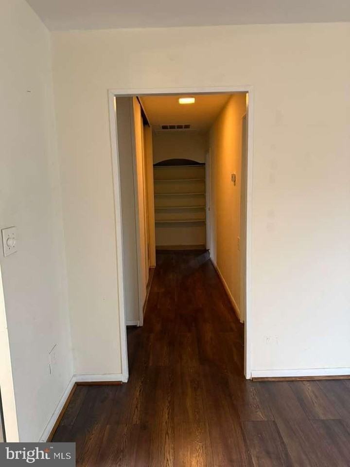 2850 Aquarius Ave - Photo 5 of 12