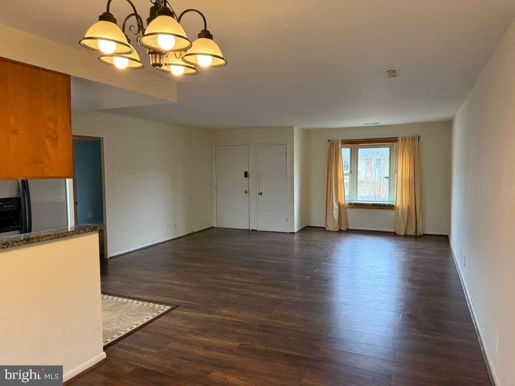 2850 Aquarius Ave - Photo 7 of 12