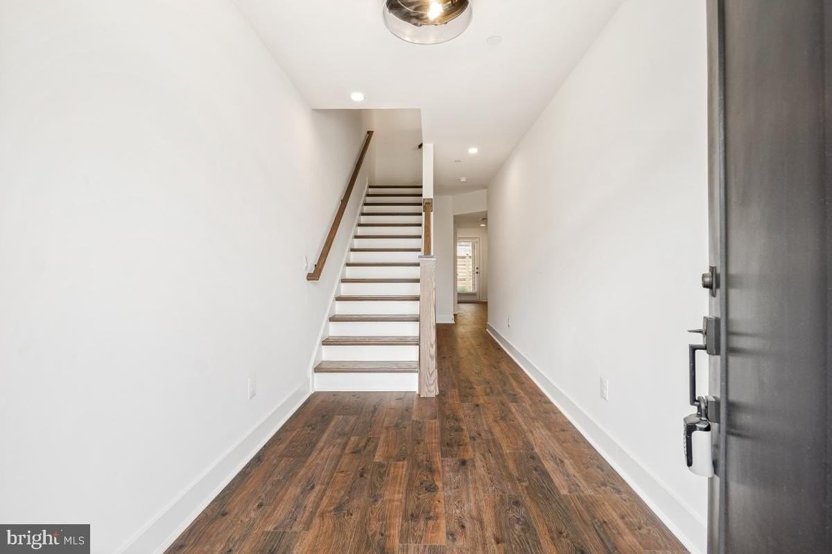 1250 Northside Park Blvd - Photo 3 of 39