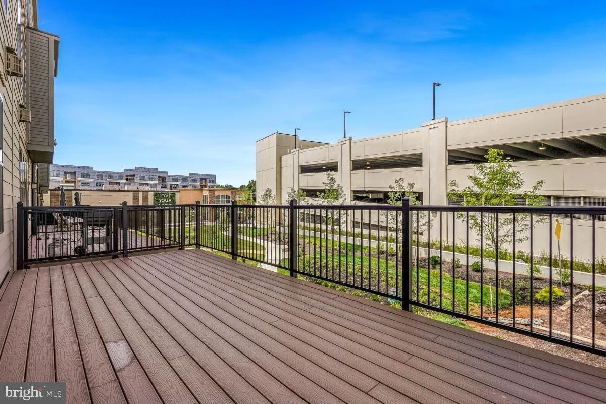 1250 Northside Park Blvd - Photo 7 of 39