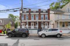 440 Jonathan St Unit B - Photo 1 of 1