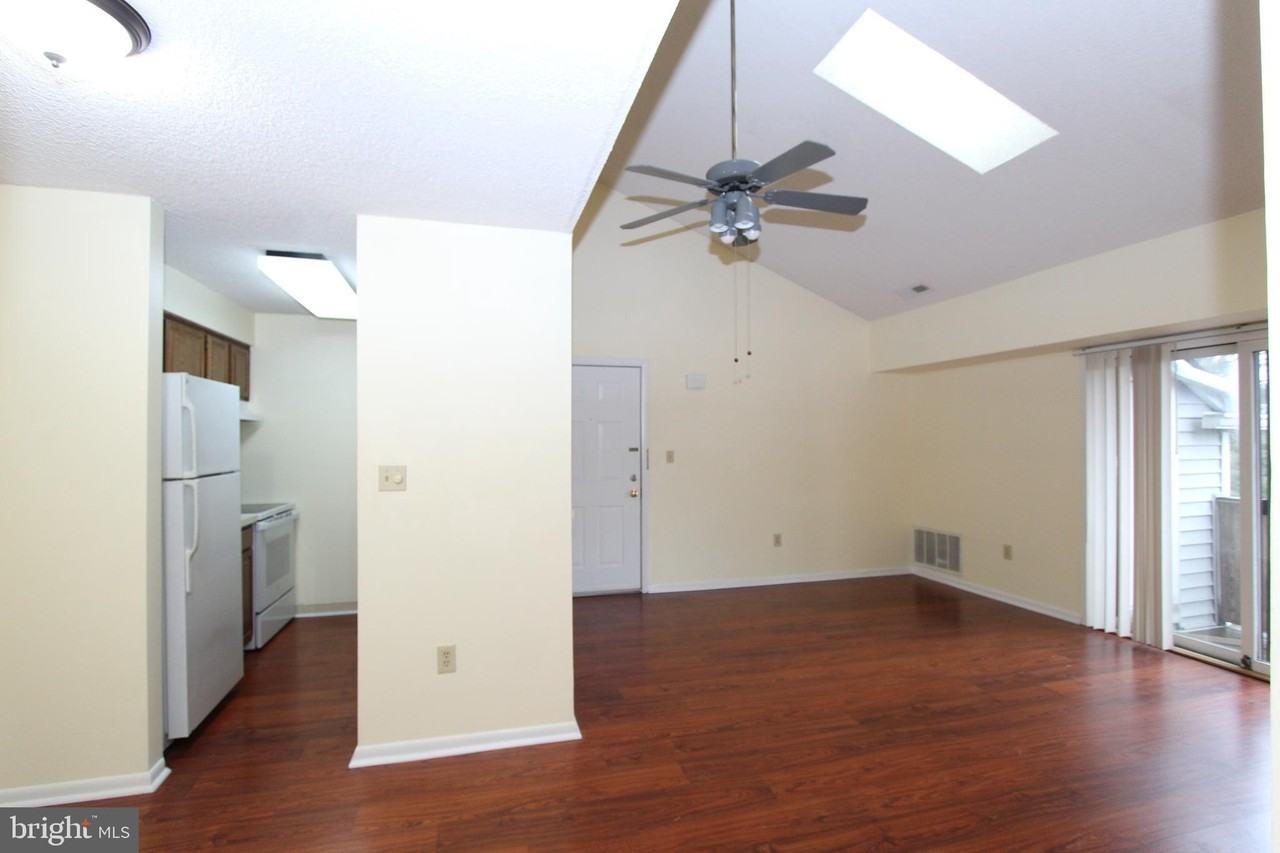 5012 Ravens Crest Dr - Photo 4 of 18